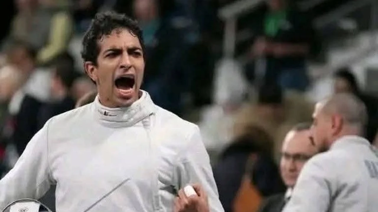 أحمد هشام يضمن أولى ميداليات مصر ببطولة العالم للناشئين والشباب للسلاح في البرازيل